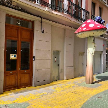 Encantador Piso Nuevo En El Centro De Alicante Kültér fotó