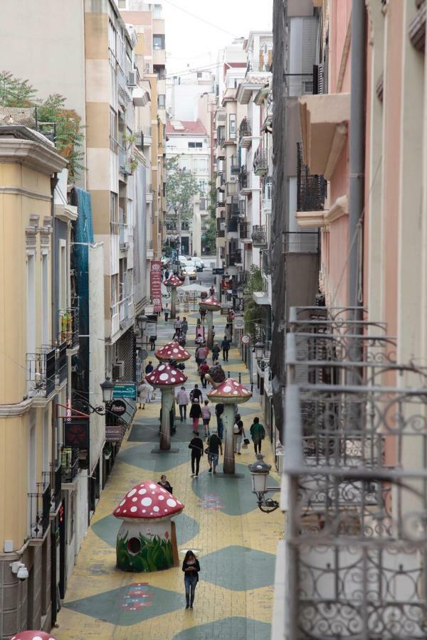 Encantador Piso Nuevo En El Centro De Alicante Kültér fotó